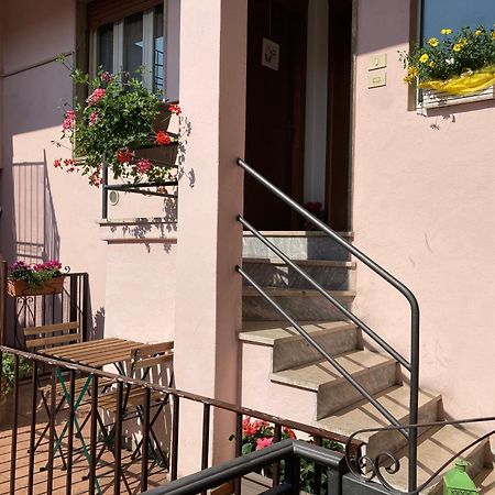 Apartament Casa Mirella Lovere Zewnętrze zdjęcie