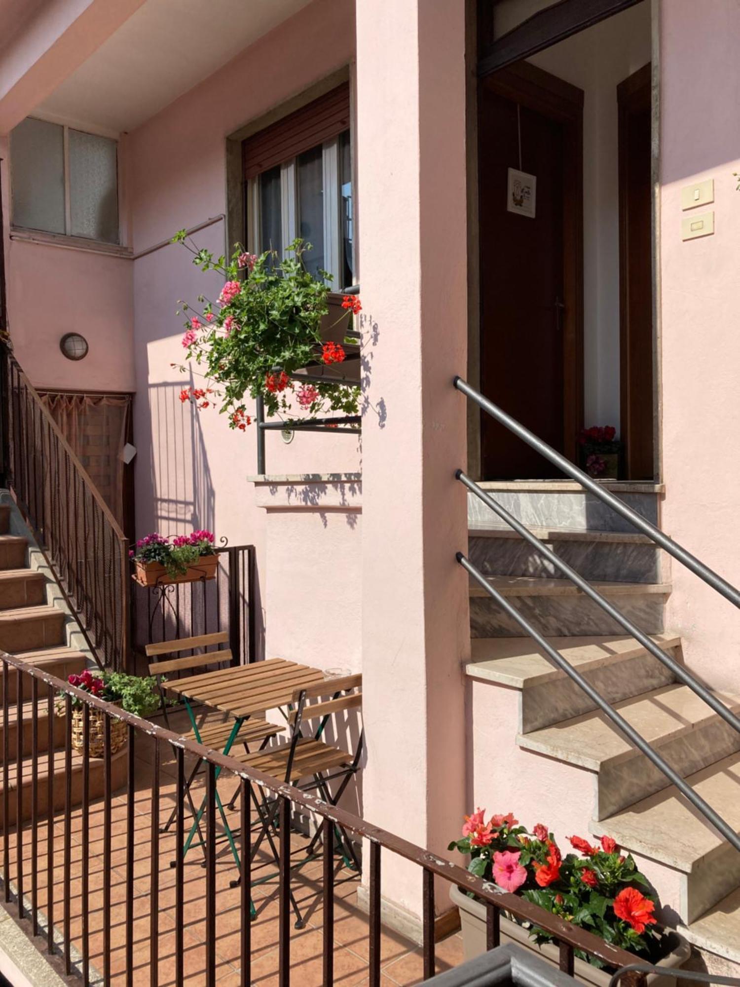 Apartament Casa Mirella Lovere Zewnętrze zdjęcie
